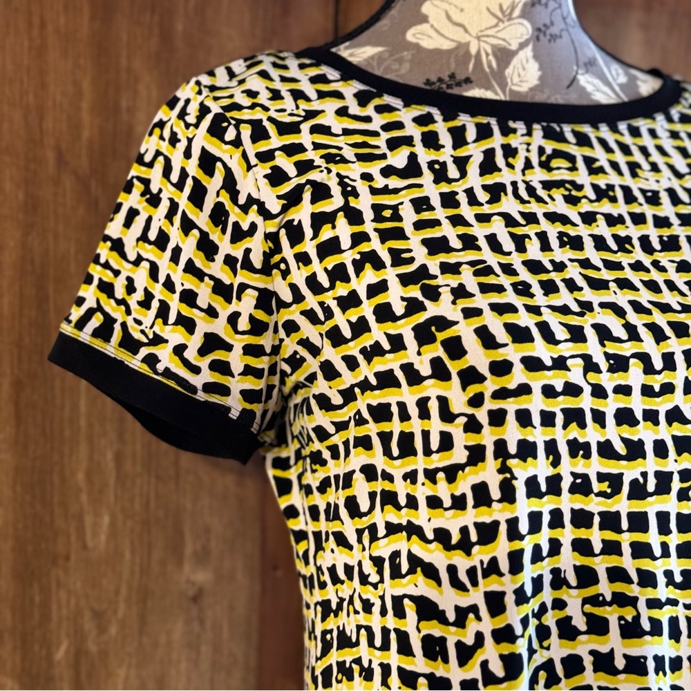 CALVIN KLEIN Dress yellow and black short sleeves stretch
